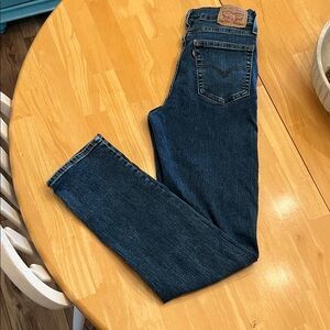 Women’s Levi’s 724 high rise straight Blue Jeans